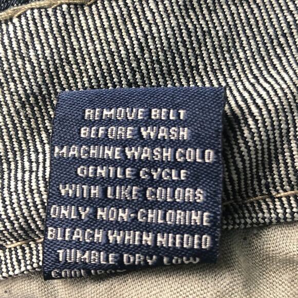 Vanilla Star Juniors Mid Rise Cuffed Jean Shorts Size 7 - Picture 10 of 11